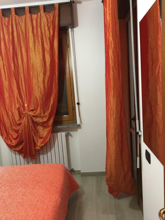Accogliente Bilocale Lejlighed Novara Eksteriør billede